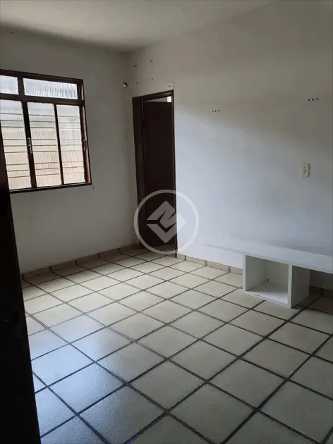 Casa à venda com 3 quartos, 114m² - Foto 3