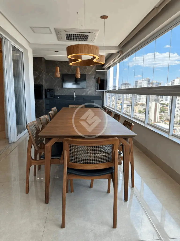 Apartamento à venda com 3 quartos, 225m² - Foto 2