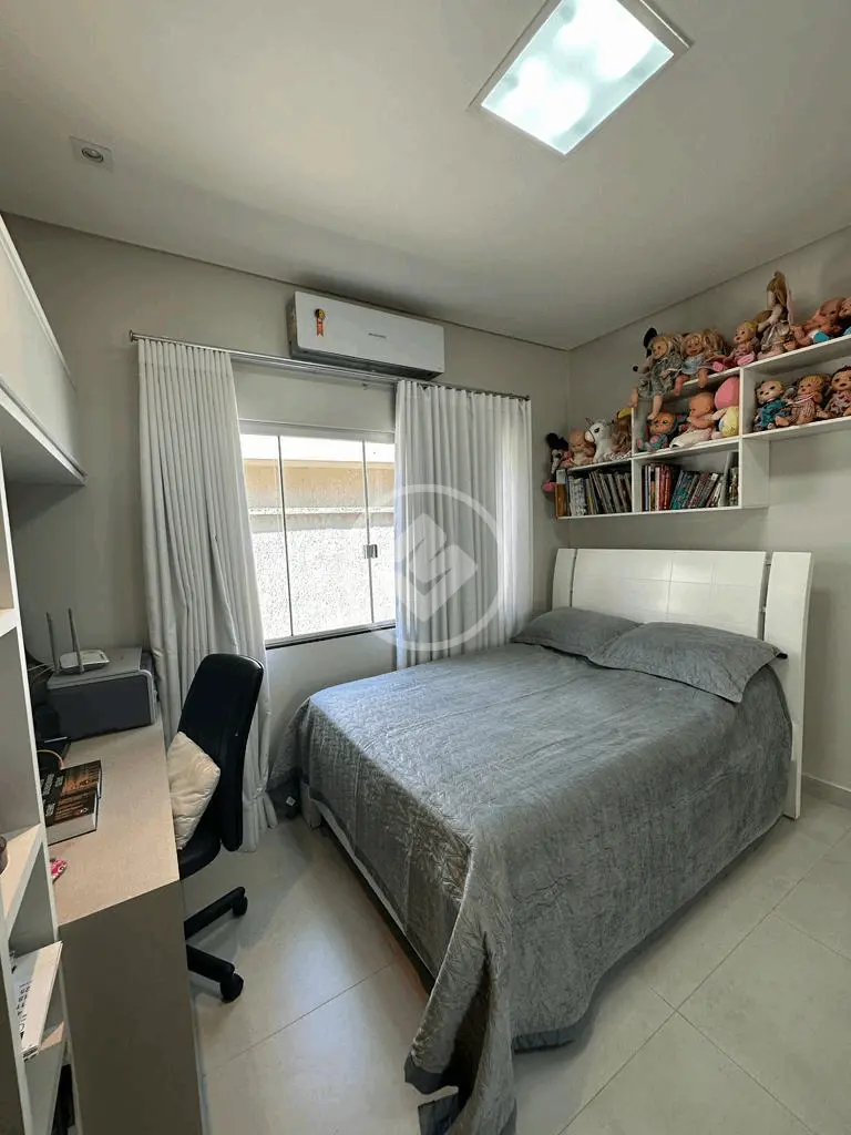 Casa à venda com 3 quartos, 200m² - Foto 19