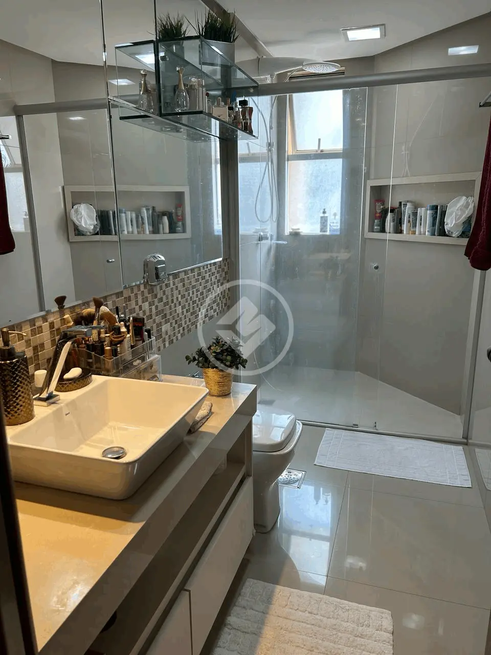 Apartamento à venda com 4 quartos, 224m² - Foto 17