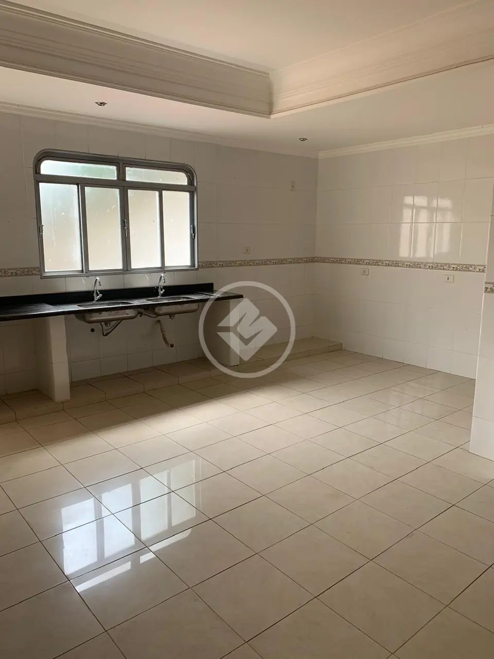 Casa à venda com 4 quartos, 249m² - Foto 11