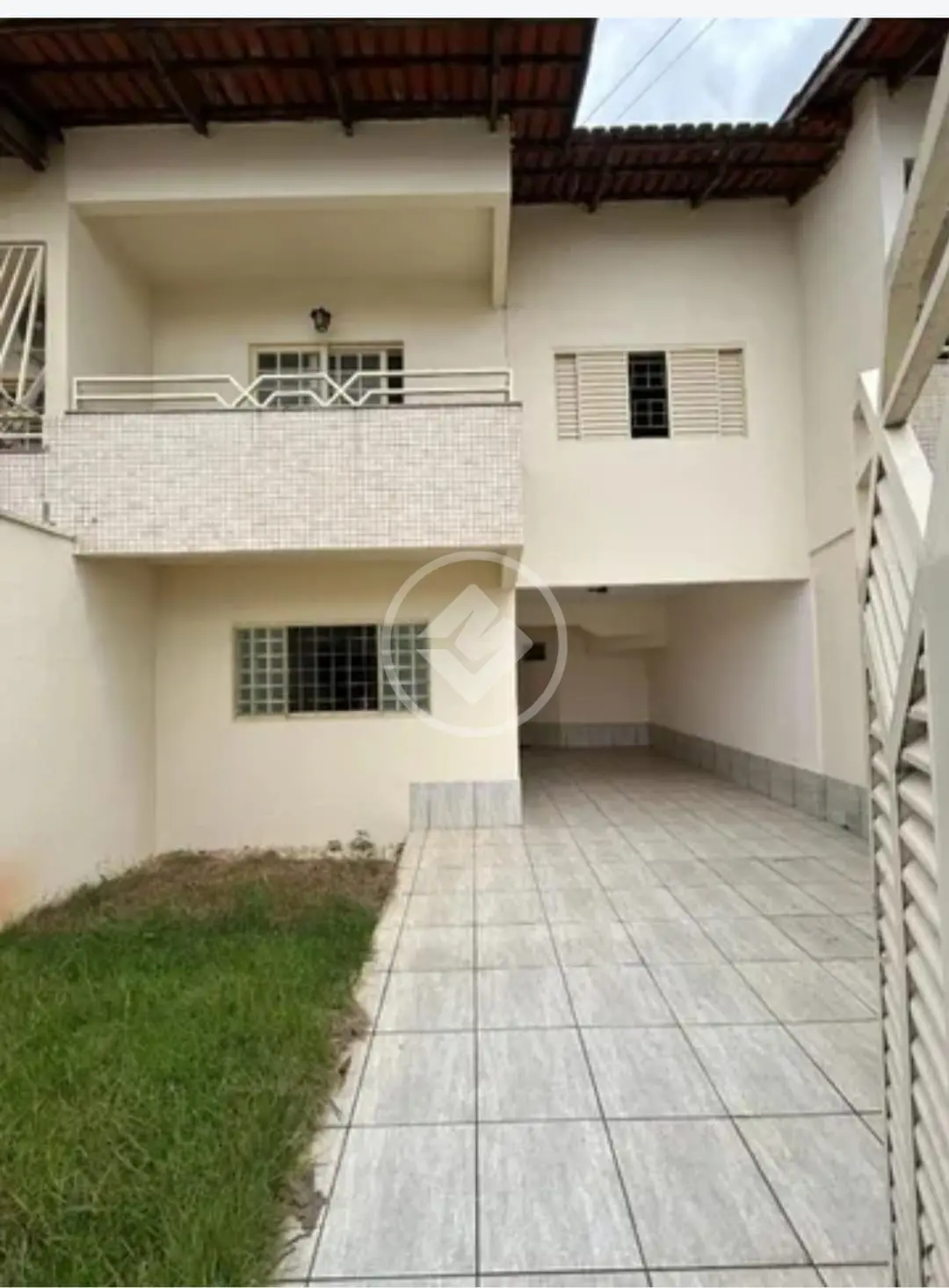 Sobrado à venda com 3 quartos, 166m² - Foto 3