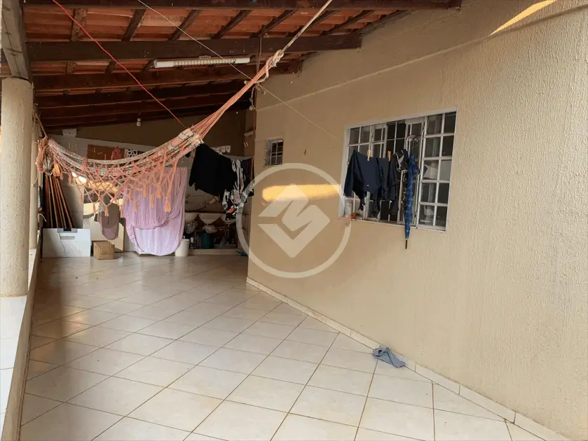 Sobrado à venda com 5 quartos, 256m² - Foto 2