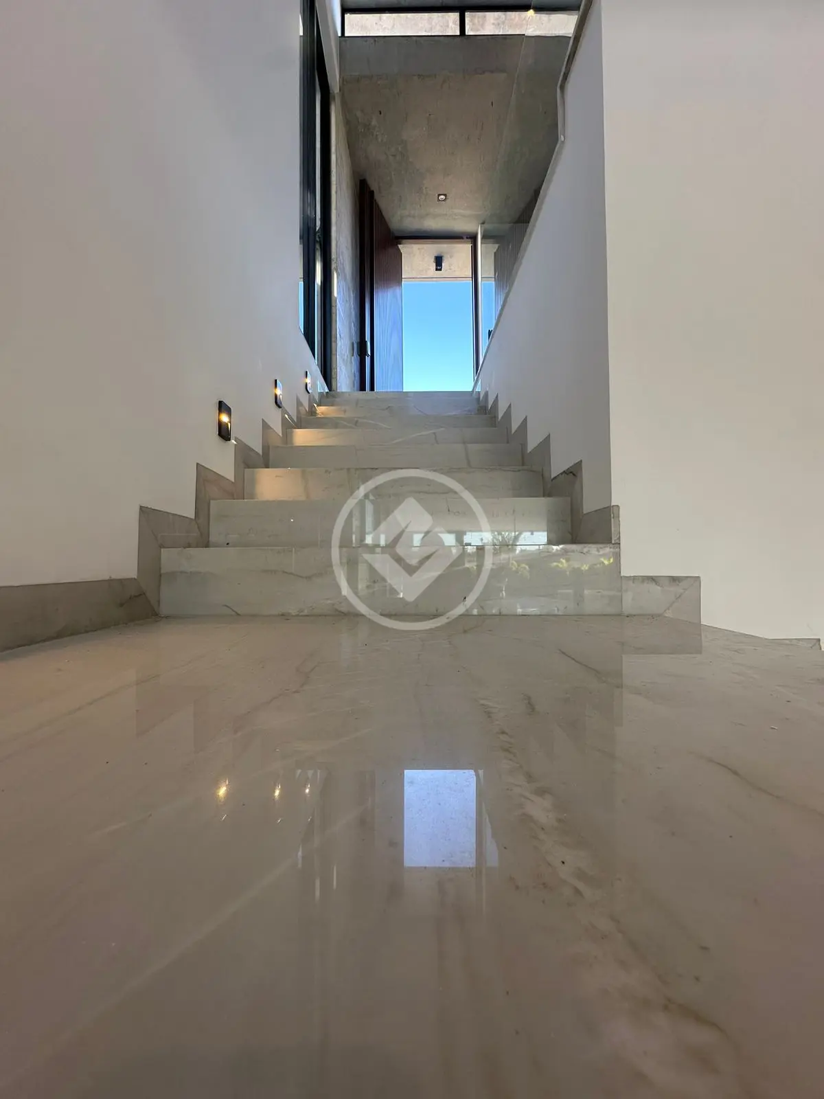 Casa à venda com 4 quartos, 369m² - Foto 9