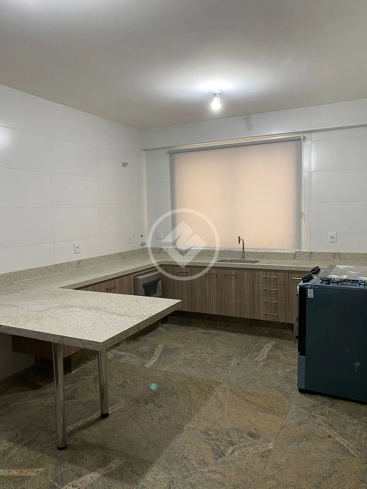 Apartamento à venda com 4 quartos, 241m² - Foto 4