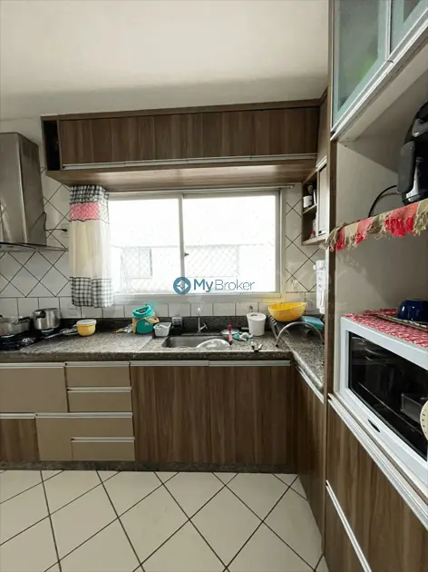 Apartamento à venda com 3 quartos, 116m² - Foto 7