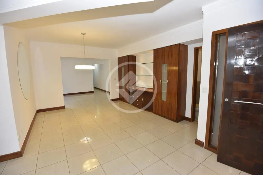 Apartamento à venda com 4 quartos, 198m² - Foto 16