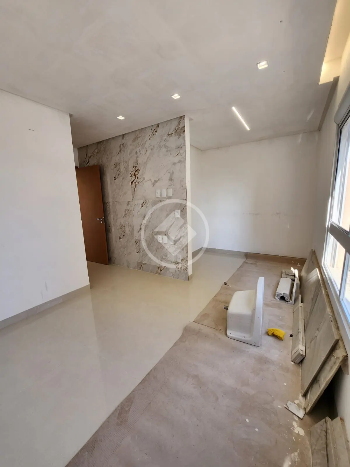 Apartamento à venda com 3 quartos, 119m² - Foto 4